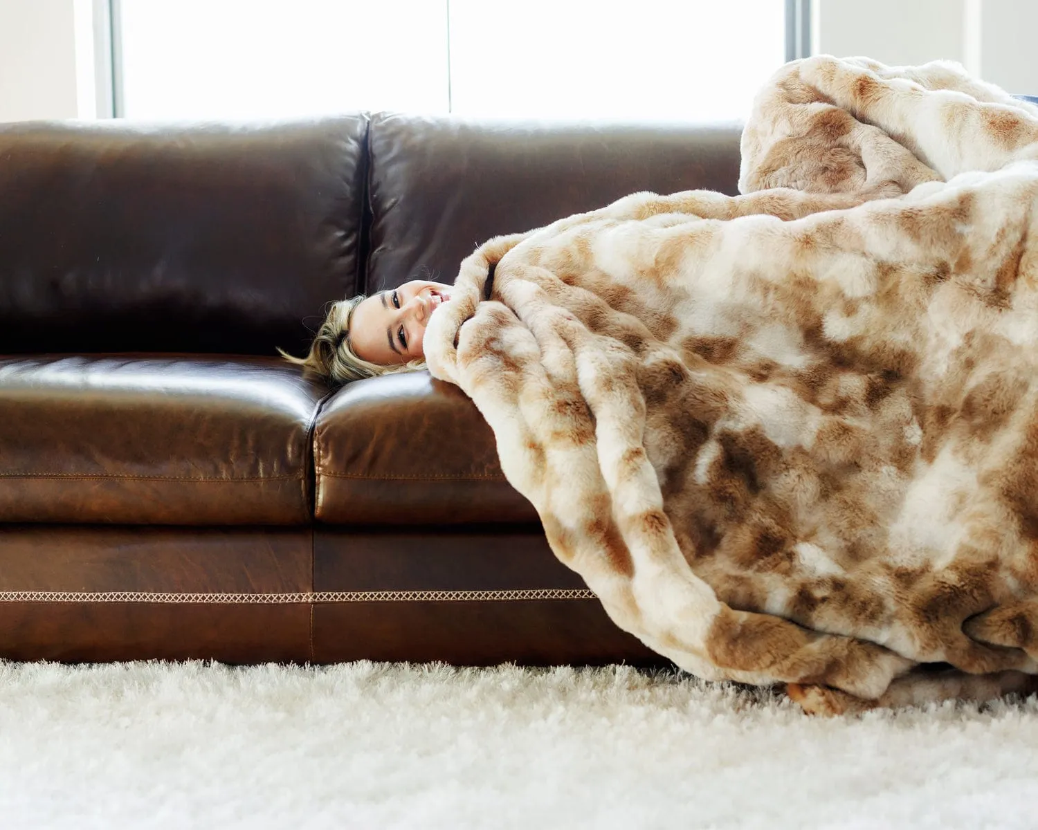 Luxury Blanket JulesRoche Plush Velvet Warm Bourbon