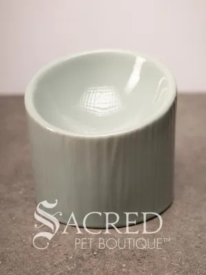 Raised Tilt Bowl